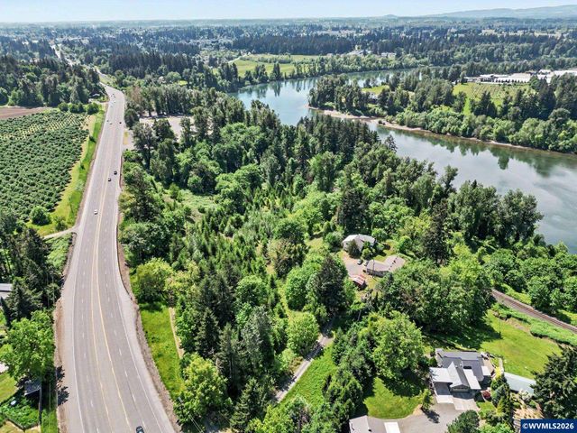 21951 S Highway 99E, Canby, OR 97013