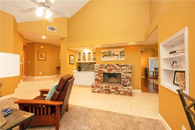 1804 Prince Albert Drive, Riverside, CA 92507