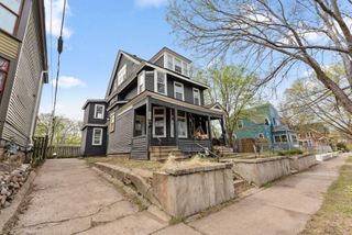 287 Avon Street N, Saint Paul, MN 55104