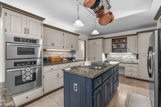 1762 Cliffwood Dr., Myrtle Beach, SC 29572