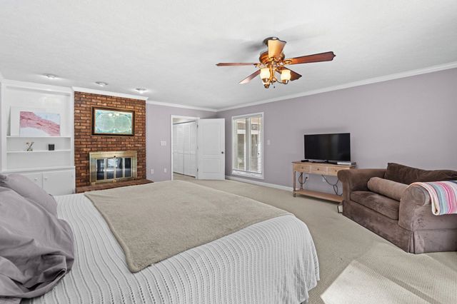 1762 Cliffwood Dr., Myrtle Beach, SC 29572