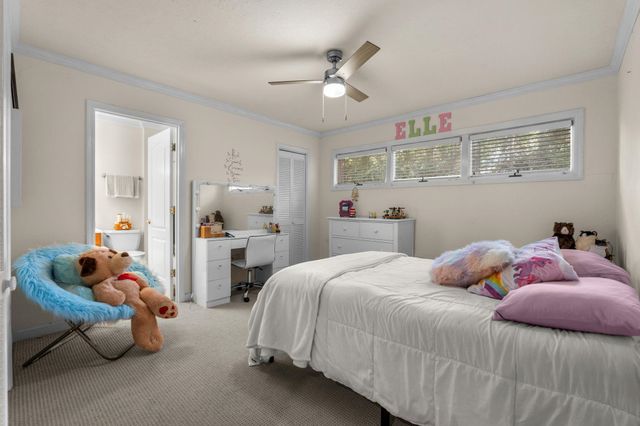 1762 Cliffwood Dr., Myrtle Beach, SC 29572