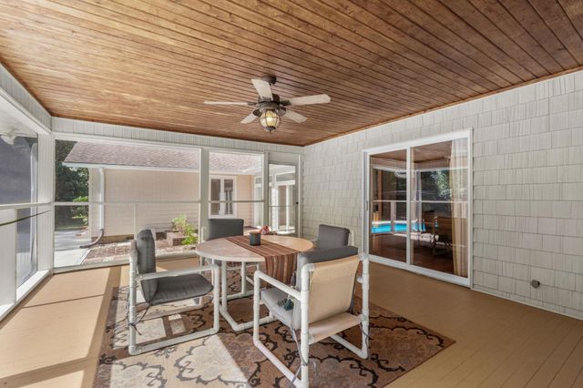 1762 Cliffwood Dr., Myrtle Beach, SC 29572