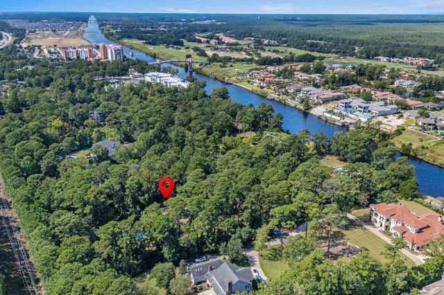 1762 Cliffwood Dr., Myrtle Beach, SC 29572