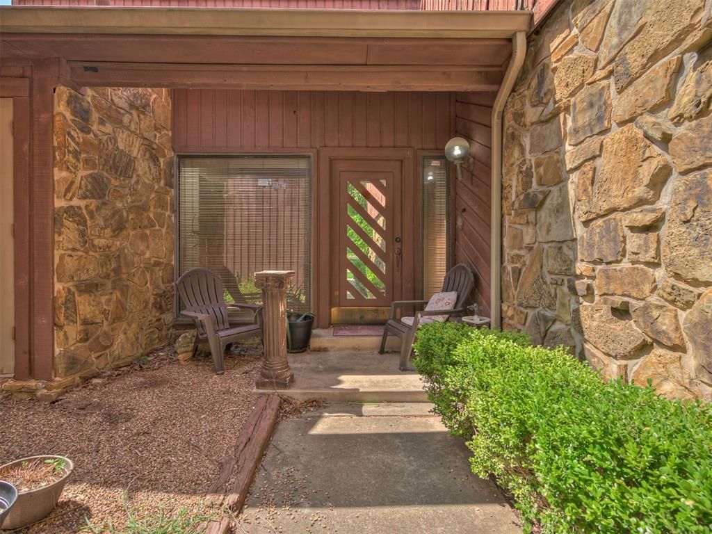 Image 1 of property listing at 3142 Rock Ridge Place, Oklahoma City, OK 73120