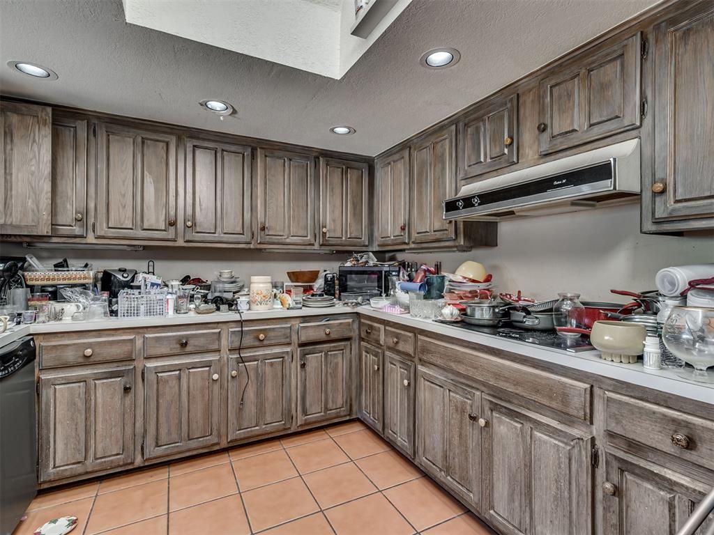 Image 16 of property listing at 3142 Rock Ridge Place, Oklahoma City, OK 73120