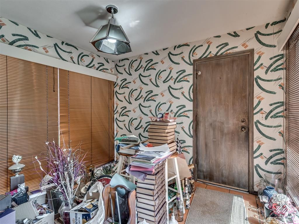 Image 17 of property listing at 3142 Rock Ridge Place, Oklahoma City, OK 73120