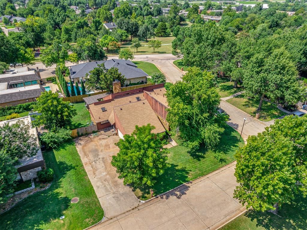 Image 31 of property listing at 3142 Rock Ridge Place, Oklahoma City, OK 73120