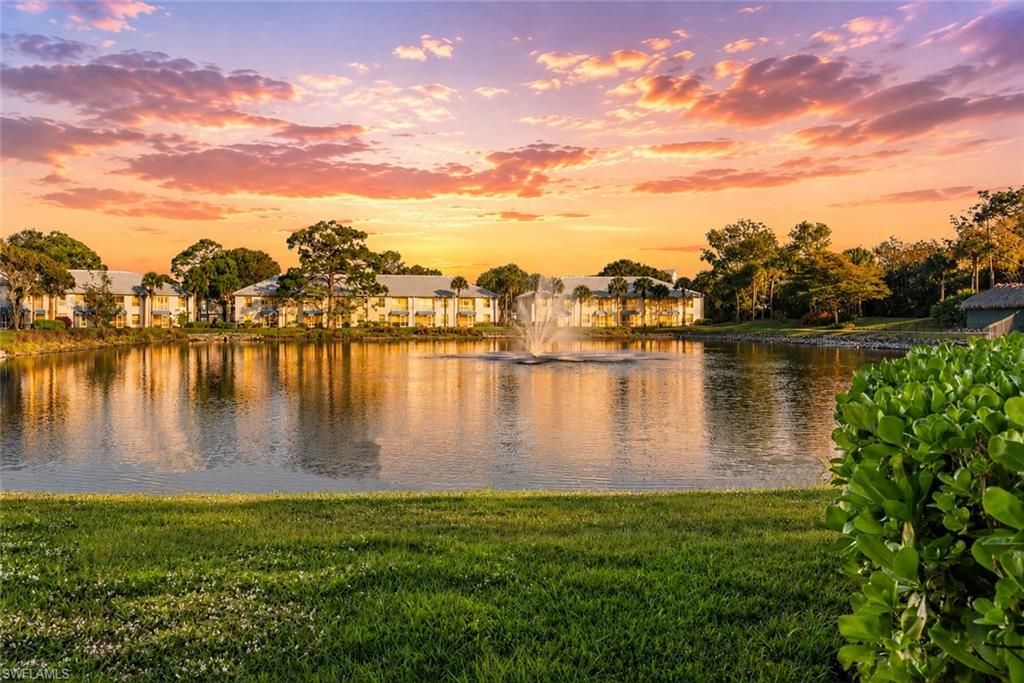 816 Gulf Pavilion DR 102, NAPLES, FL 34108 — photo 2