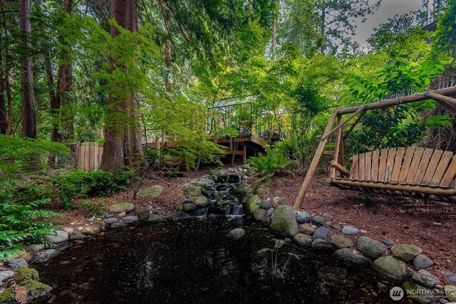 2201 30th Street, Bellingham, WA 98225
