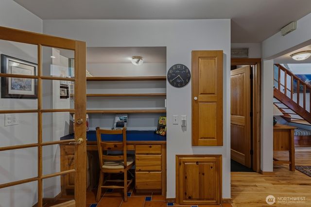2201 30th Street, Bellingham, WA 98225
