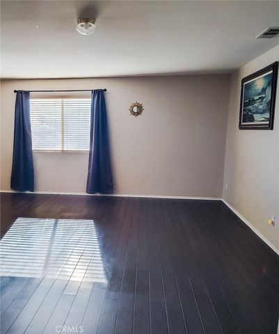 13687 Dellwood, Victorville, CA 92392