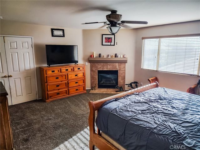13687 Dellwood, Victorville, CA 92392