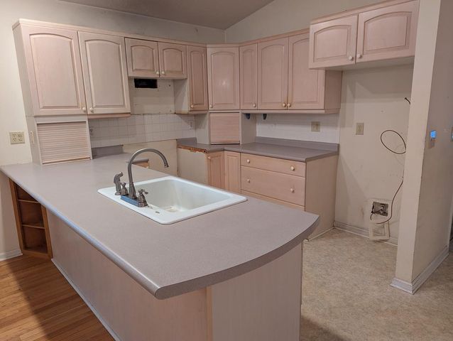 283 Deaver Cove Road, Blairsville, GA 30512