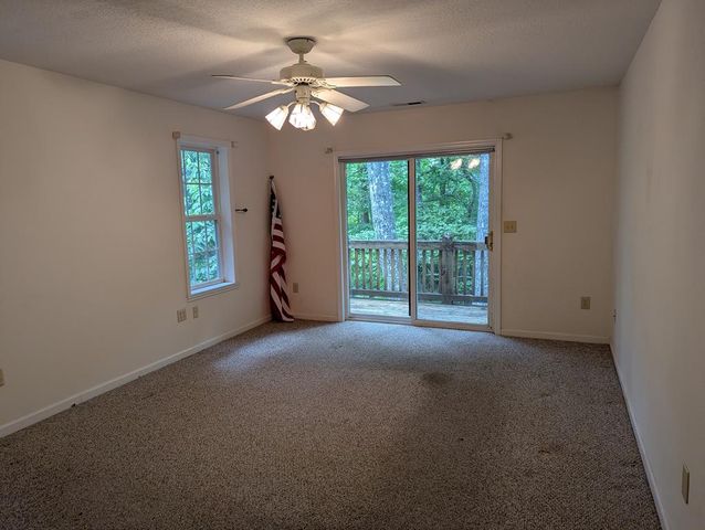 283 Deaver Cove Road, Blairsville, GA 30512