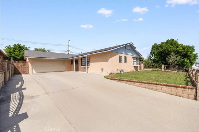 2139 Vivero Drive, Rowland Heights, CA 91748