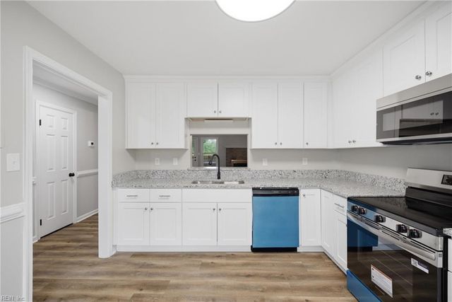 315 Paxford DR, Virginia Beach, VA 23462