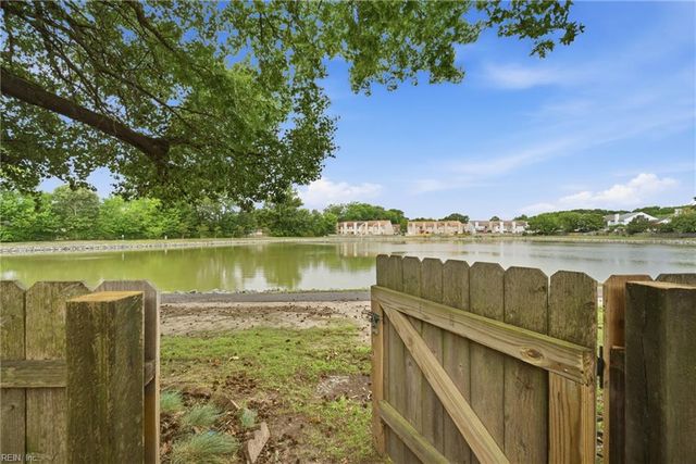 315 Paxford DR, Virginia Beach, VA 23462