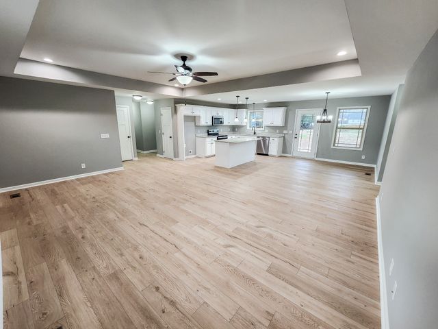 188 Wiseman Ln, Winchester, TN 37398