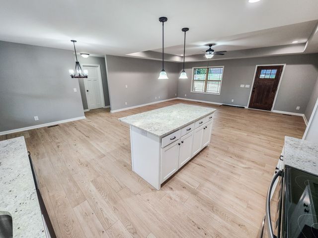 188 Wiseman Ln, Winchester, TN 37398