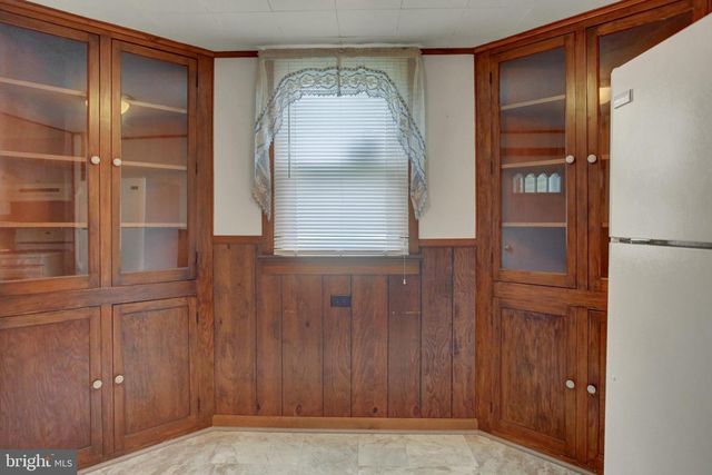 343 W QUEEN ST, Chambersburg, PA 17201