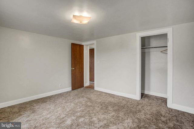 343 W QUEEN ST, Chambersburg, PA 17201