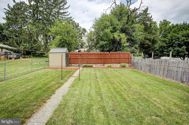 343 W QUEEN ST, Chambersburg, PA 17201