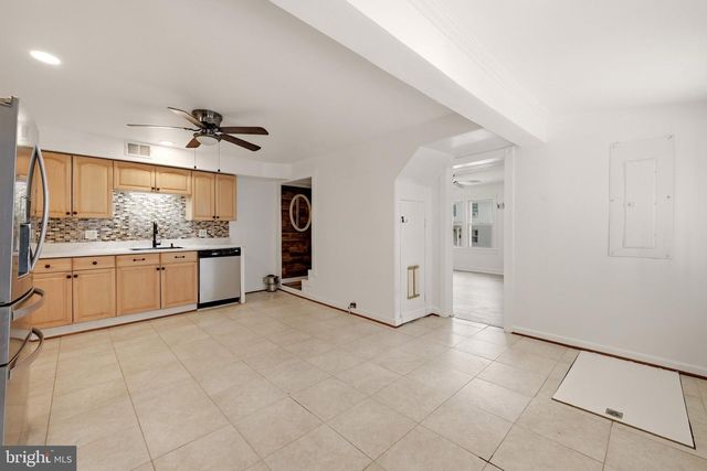 805 S KENT ST, Winchester, VA 22601