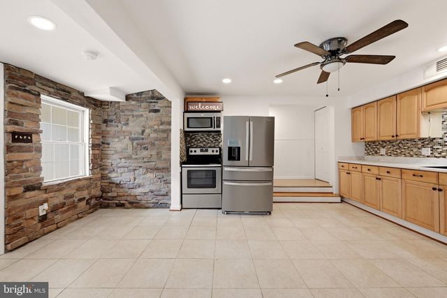 805 S KENT ST, Winchester, VA 22601
