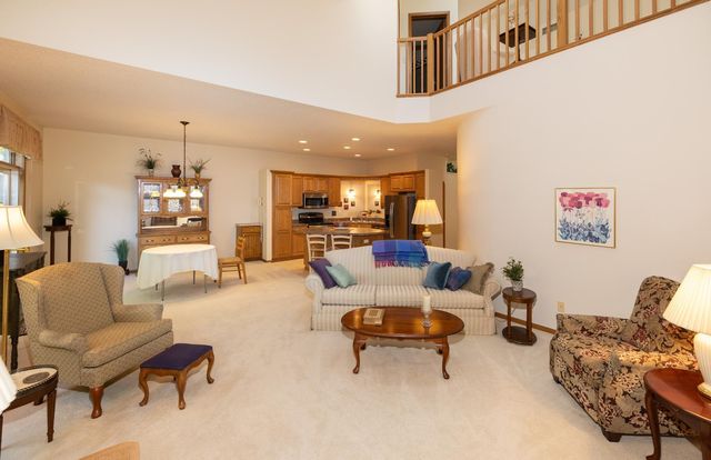 3325 W Prairiewood Drive S, Fargo, ND 58103