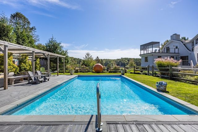 36 Areys Lane, Orleans, MA 02653