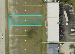 3811 SW 8th PL, Cape Coral, FL 33914