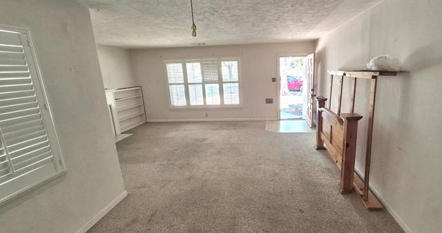 1032 9th Street, Los Banos, CA 93635