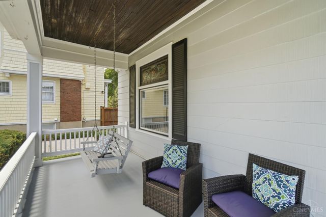 2806 Madison Road, Cincinnati, OH 45209