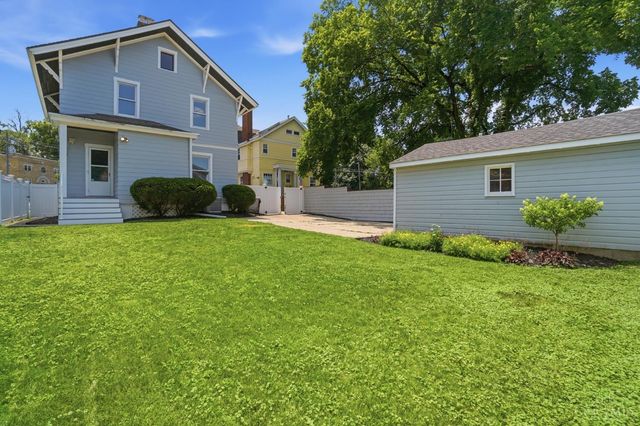 2806 Madison Road, Cincinnati, OH 45209