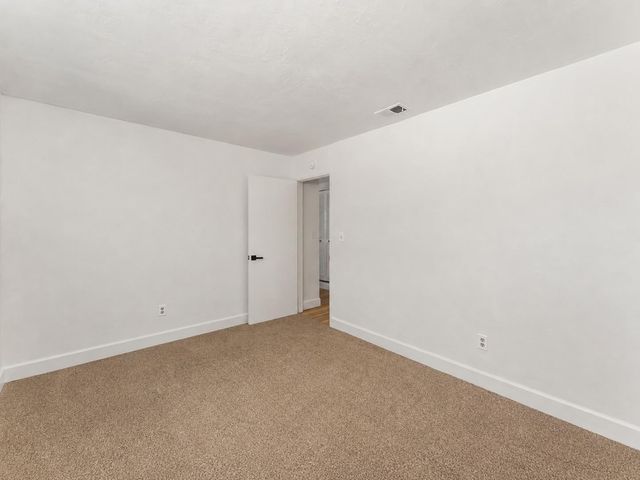 8161 Kaula Dr, Fair Oaks, CA 95628