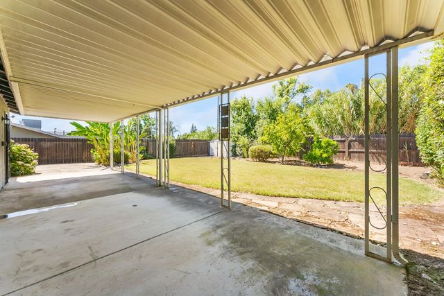 8161 Kaula Dr, Fair Oaks, CA 95628