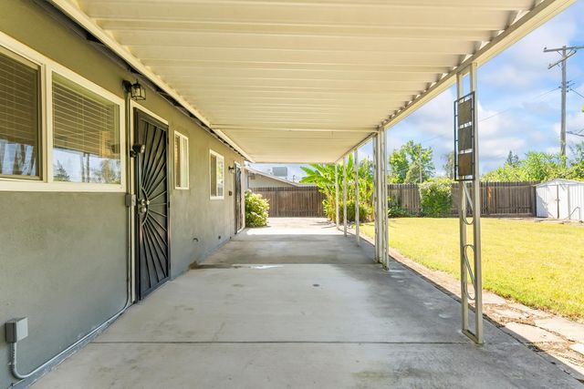 8161 Kaula Dr, Fair Oaks, CA 95628
