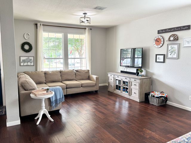 15903 Silver Rose, Selma, TX 78154