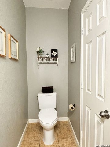 15903 Silver Rose, Selma, TX 78154