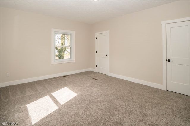 1940 Canton Road, Akron, OH 44312