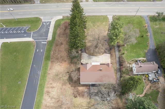 1940 Canton Road, Akron, OH 44312