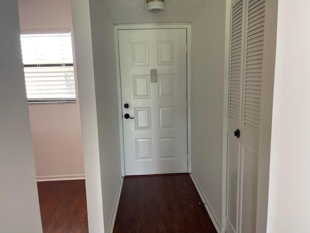 7149 Golf Colony Court 203, Lake Worth, FL 33467