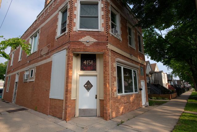 4158 S Campbell Avenue, Chicago, IL 60632