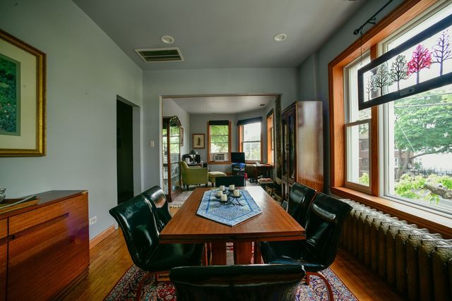 4158 S Campbell Avenue, Chicago, IL 60632