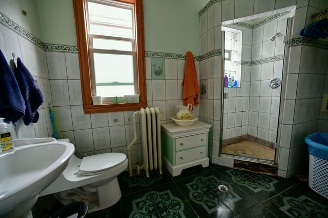 4158 S Campbell Avenue, Chicago, IL 60632