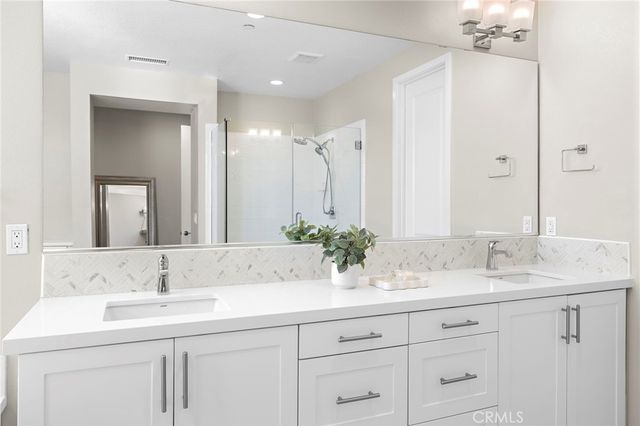 50 Jarano, Rancho Mission Viejo, CA 92694