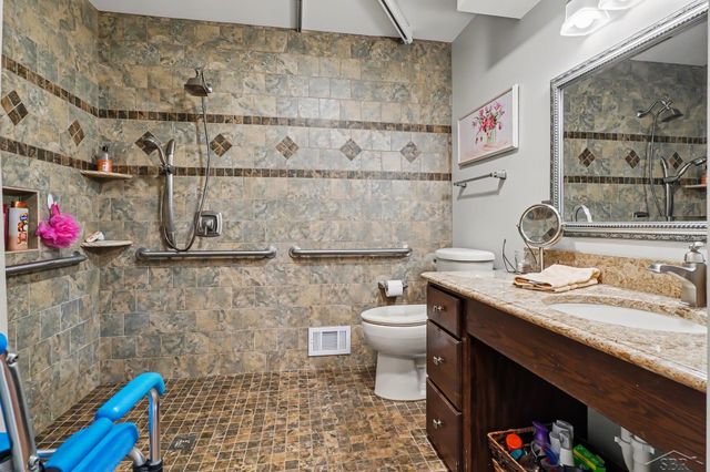 3166 Columbine Drive, Saginaw, MI 48603