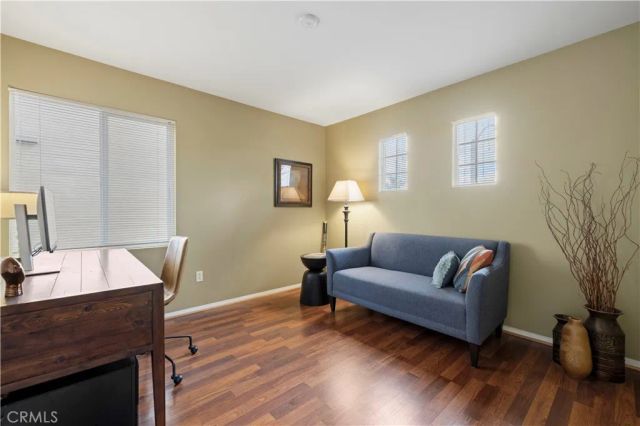 28940 Mirada Circulo, Valencia, CA 91354