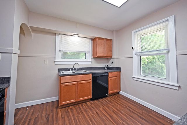 3955 Ardmore Avenue, Cincinnati, OH 45229